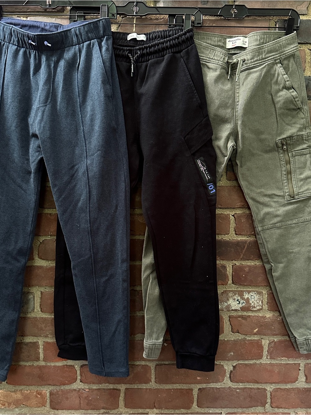 ABERCROMBIE  (2 pairs) Zara (1 pair) joggers pants 13/14 boys lot of 3 pants
